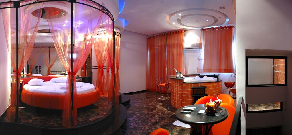 Motel Cozumel (Adults Only) بورتو أليغري المظهر الخارجي الصورة