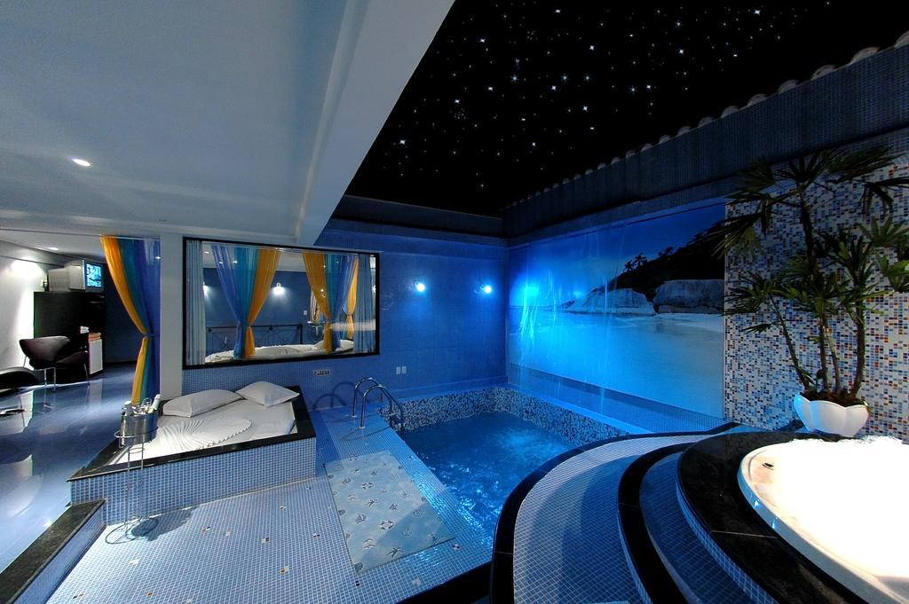 Motel Cozumel (Adults Only) بورتو أليغري المظهر الخارجي الصورة
