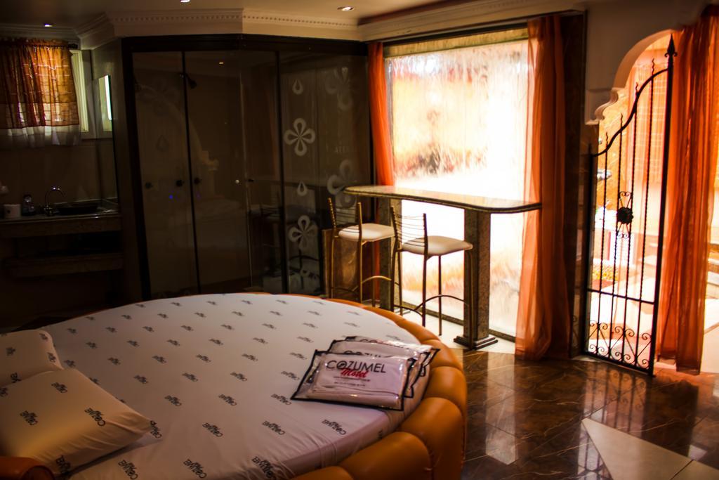 Motel Cozumel (Adults Only) بورتو أليغري المظهر الخارجي الصورة