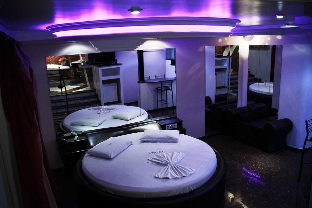 Motel Cozumel (Adults Only) بورتو أليغري الغرفة الصورة